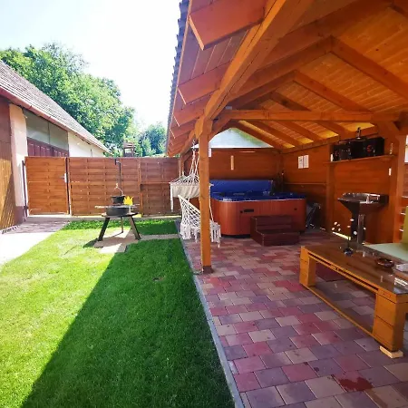 Faluvegi Vendeghaz Szentgyoergyvar Apartman Szentgyorgyvar